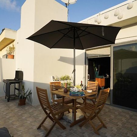 Cosy Designer Seaview Penthouse With Terrace & Bbq Apartment St. Paul's Bay Luaran gambar